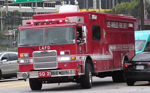 【街拍出警】洛杉矶消防局 特殊救援21响应危险品泄露事件（2023年7月5日）_哔哩哔哩_bilibili