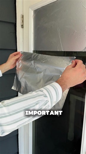 Aluminum Foil on Windows in Winter: A Simple Heat Hack?