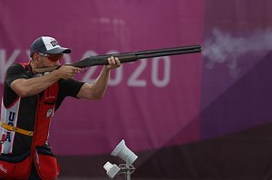 Vincent Hancock displays his skills at shotgun range, clinches gold in men's skeet at Olympics 2021