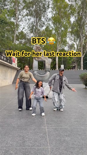 Don’t Skip! Her Last Reaction 😳🤣 | Vogue BTS