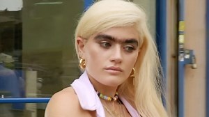 This Model Is Using Her Unibrow To Break Beauty Stereotypes