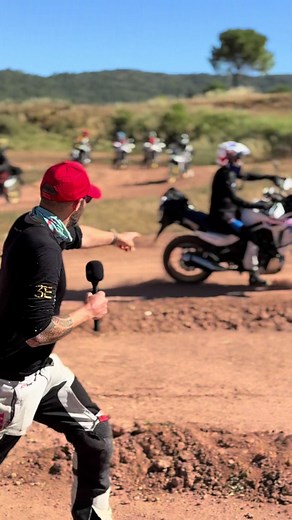 GIVE GASS‼️⛽️🔴🔴💨 #transalp #eclutch | types of motorcycles