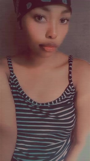 😋🥰baby lee light😺😻💋😈 (@babyleelight)’s videos with Umut - orijinal ses - Umut