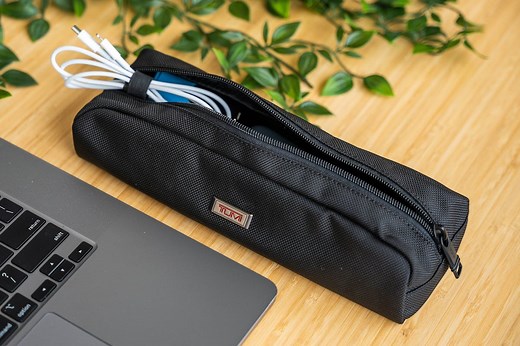 TUMI Alpha Electronic Cord Pouch Review | Pack Hacker