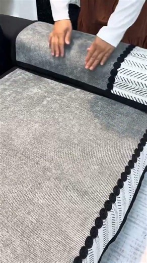 (Feature-Focused): The Ultimate Anti-Slip Sofa Cover You Need! 🛑🏡