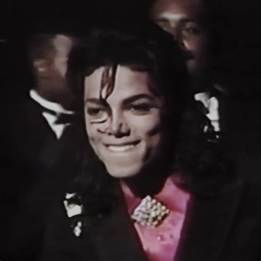Michael Jackson: Iconic Moments and Legacy