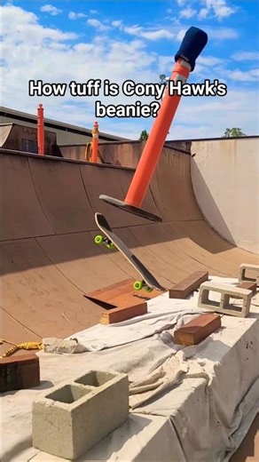 bros beanie skates better than you too😈 #subscribe #shorts #skateboarding #skate #viral #funny