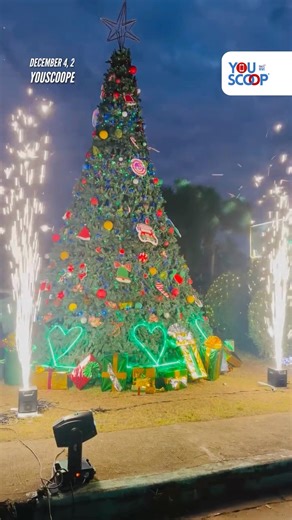 PASKUHAN SA ISU 🎄 Maagang Pasko feels ang hatid ng Isabela State University (ISU-Cabagan) nitong December 4 nang sinimulan ang pailaw sa kanilang Christmas tree at iba pang dekorasyon na sumabay pa sa malamig na panahon doon. #YouScoop Courtesy: YouScooper Jeffmar Calalung | GMA News