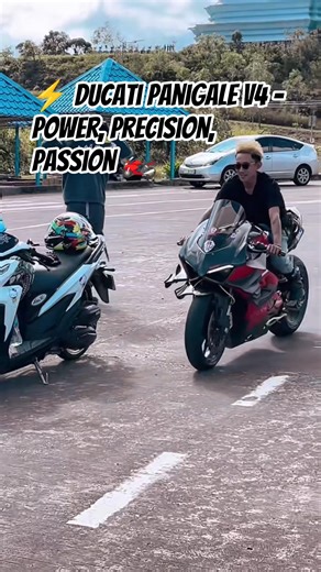 ⚡ Ducati Panigale V4 – Power, Precision, Passion 🏍️