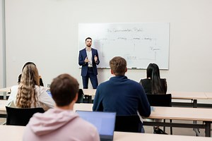 Bachelor of Science Strategic Communication Online | Liberty University