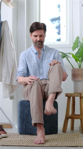 Snabbverkande CCS-kräm med AHA-syror & urea som reparerar & förebygger hård hud. Se resultat redan efter en dag. | CCS Hudvård