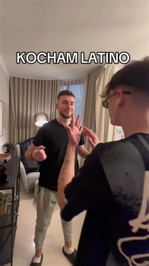 widocznie każdy kocha co innego 🫣 #clowns #clownsshow