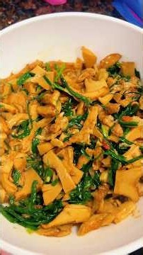 Simple Chanterelle Mushroom Stir Fry | Just Cooking Today with Lee Thoeun