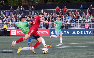 Phoenix Rising, coach Danny Stone hope to turn fortunes in Las Vegas