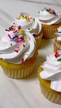Fluffy Vanilla Cupcake Recipe ✨
