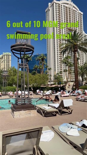 Lazy river and pool at MGM grand rated 6 out of 10 stars! It’s a small lazy river that gets crowded!