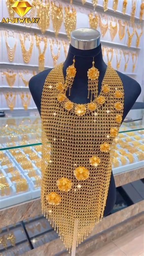 Arabic Body Chain Necklace 2026 | Gold Mesh Shawl Necklace With Flowers + Earrings |Gulf Bridal Set