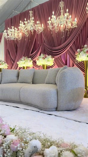 Water Edge Banquet Hall Wedding Setup