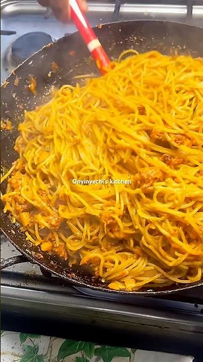 How I Made This Delicious Meaty Spaghetti in Tomato Sauce 🍝 | Easy Homemade Recipe