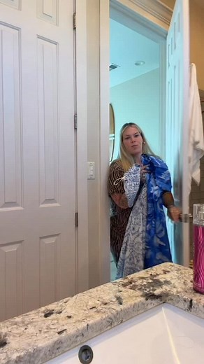 Grwm for the beach #melanoma #mamacookie #momsoftiktok #gulfstylerentals #beach #grwm @gulfstylerentals | Christine Thornton