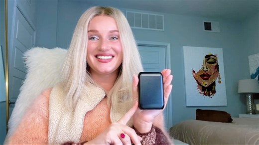 Watch Check out this battery pack! #powerbank on Amazon Live