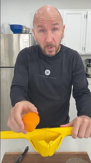 Awesome Foldable Hand Lemon and other Citrus Squeezer | Shorts