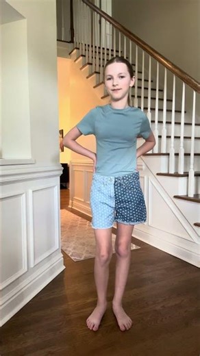 Patriotic Tween Fashion Find: Old Navy High-Waisted Frayed Jean Shorts with Stars #summerfashion