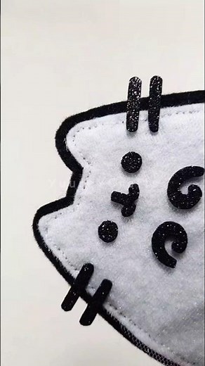 Pusheen Fantasmin / Ghost Pusheen #halloween #pusheen #craft #ghost #kawaii #spooky