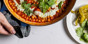 Harissa Chickpeas with Yoghurt Dressing