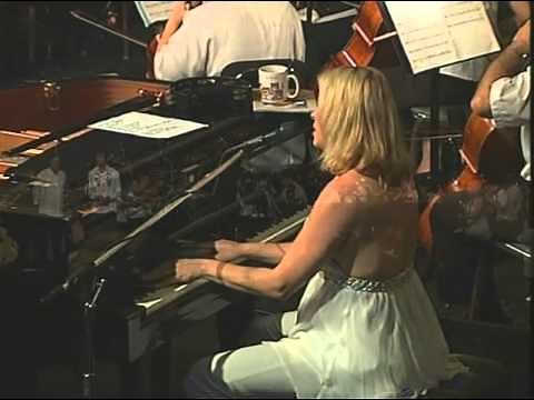 Vonda Shepard Performs with the Chesapeake Orchestra