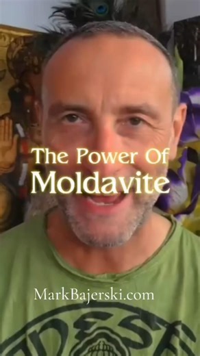 The Moldavite Effect #energy #removenegativeenergy #healing #moldavite