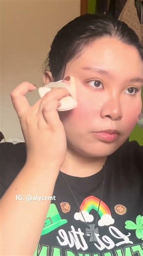 makeup routine in 10 seconds ✨ #beauty #makeuproutine #makeuptutorial #fypシ #trending #foryou #viral