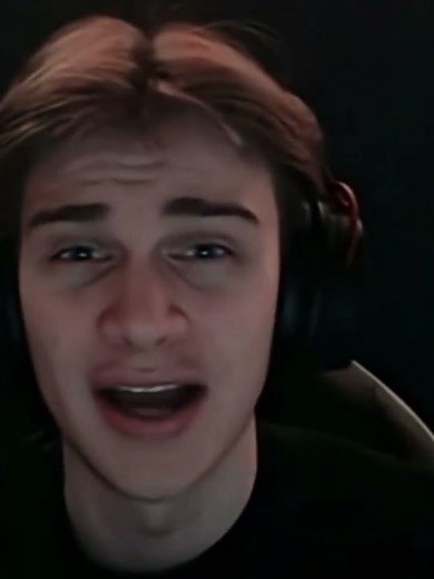 Oi Oi Oi Oi Oi Oi a a a eye eye #funnyvideo #oioioi #baka ‪@Firtana0‬