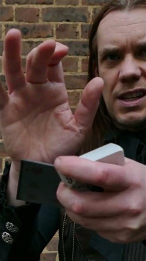 Special Effects Lens Illusion - #magic #magictrick #magician