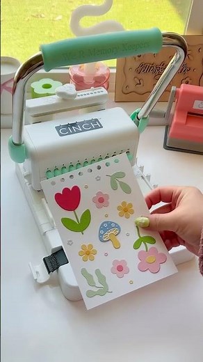 Cute DIY Notebook Cover in Minutes! | Shelly Kim Sizzix Tutorial