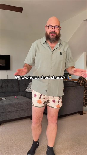 Stay ready for every beach trip and pool day with these lightweight swim trunks designed for comfort, movement, and all-day wear. With secure pockets and an easy fit, they’re perfect for swimming, relaxing, or summer travel. A simple upgrade that makes warm-weather days even better. 🏖️ #swimtrunks #mensswimwear #beachoutfit #summeressentials #TikTokShopCreatorPicks