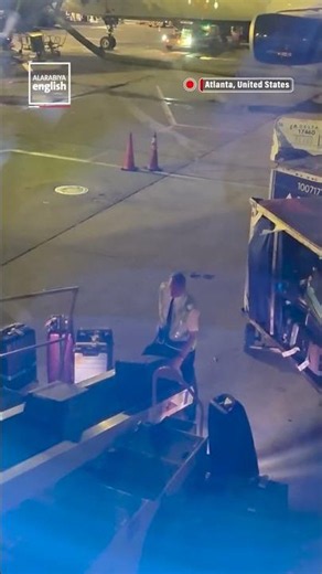 Delta Captain Steps Out to Load Bags After Delay