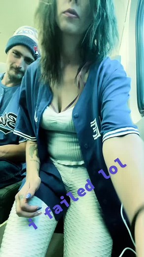 DeeDee Halliday (@cutie_dee6)’s videos with original sound - Bobby Waters