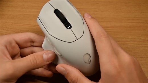 外星人 （Alienware）AW620M 双模有线无线鼠标 RGB高端游戏电竞专业鼠标 26000原生DPI AW620M【白色】