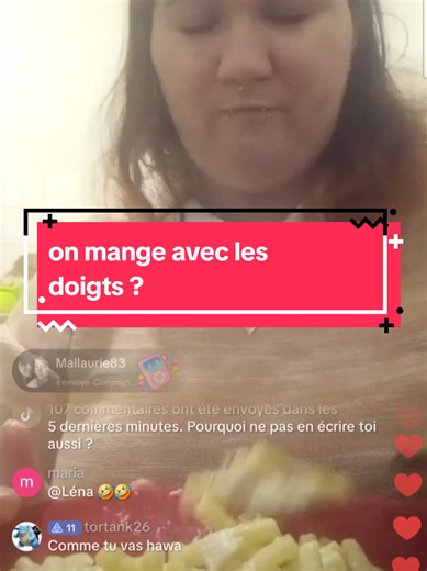 Manger avec les doigts : visite de châteaux hantés en France