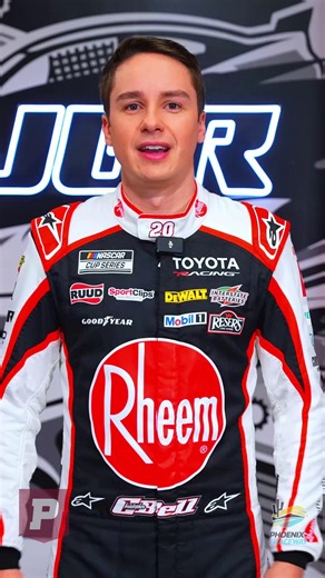 It takes a full team to run a NASCAR show 😮‍🔥 🏎️ All NASCAR Show — LIVE (Thursday, January 29) ⏰ 5:00–7:30 PM EST 🎙️ Jared on Pristine Live Buckle up 👀 👉https://prstn.co/Pristinelive Phoenix Raceway | Pristine Auction