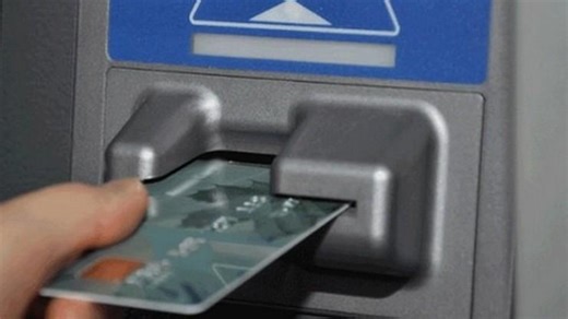 ATM से रुपए निकलना हुआ महंगा, जा‍न लीजिए RBI का नया नियम वरना पड़ेगा पछताना