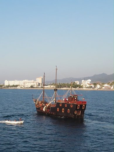 La Marigalante II: Un Viaje Histórico a Puerto Vallarta