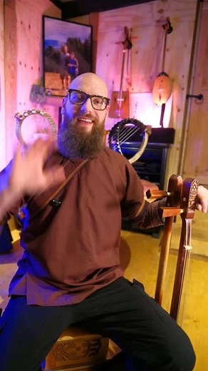 The “Ikel” is related to the Mongolian horsehead fiddle (“Morin Khuur”), but it has its own history, sound, and playing style. Here’s my friend Балган Ганзориг Ганц Ориг — a professional Ikel player — performing ‘Zamiin Alkhaa’, a traditional melody of the Khoton Mongol people. #mongol #mongolian #ikel #worldmusic #culturalheritage | Rowan Lee Hartsuiker