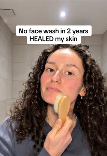 Minimalist Skincare Routine for Glowing Skin