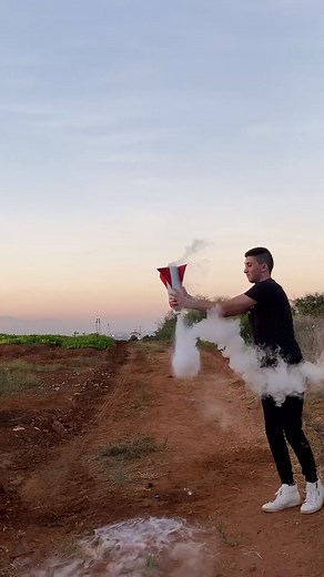 Liquid nitrogen Rockets🚀😱 #TikTokPartner #LearnOnTikTok #Science #Wow #CoolChemistryGuy