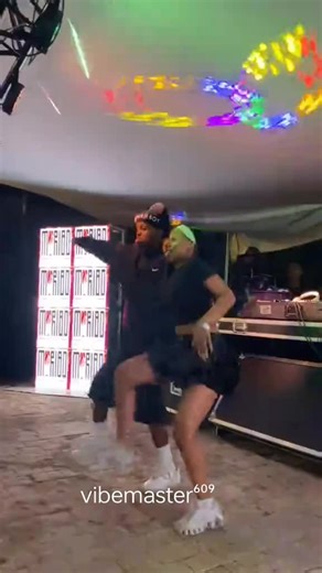 Peanuts and Busi Live Dance Performance