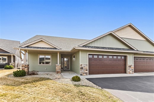 3580 Newcastle Dr, River Falls, WI 54022 - MLS 7054012 - Coldwell Banker