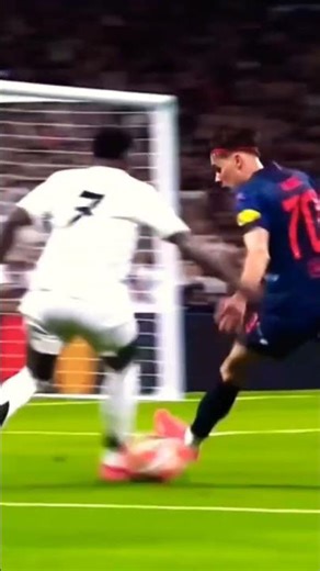 Amazing Football Skills: Best Plays and Highlights of 2023 #shorts #football