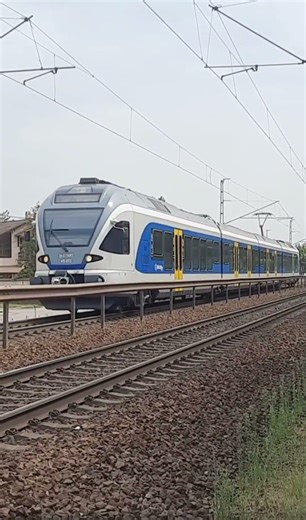 Flirt Start Song: Infinity 2008 (Klass Vical Edit)